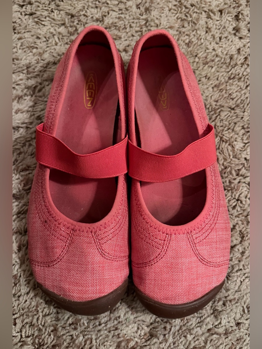KEEN Women’s Coral Pink Mary Jane Walking Shoes Size 10.5